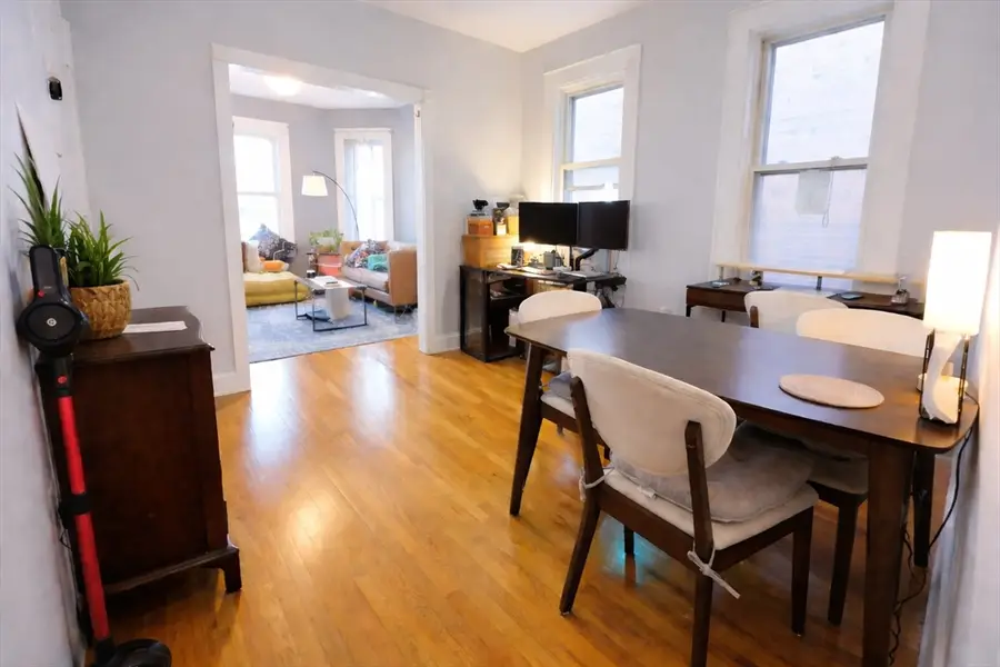 956 Cambridge St #3, Cambridge, MA 02141 - #3