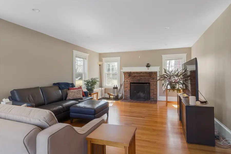 428 Boylston St, Brookline, MA 02445 - #2