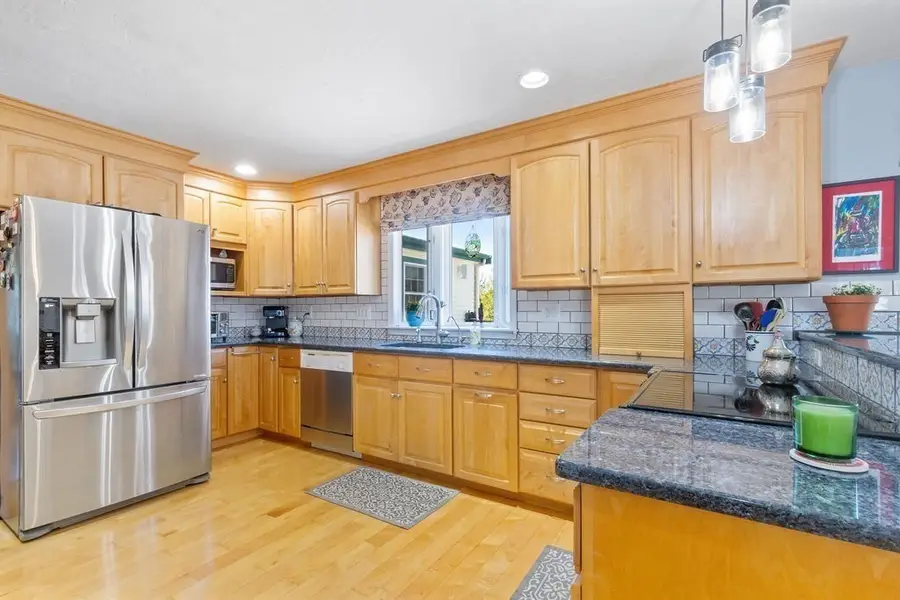 220 Hancock St, Abington, MA 02351 - #2