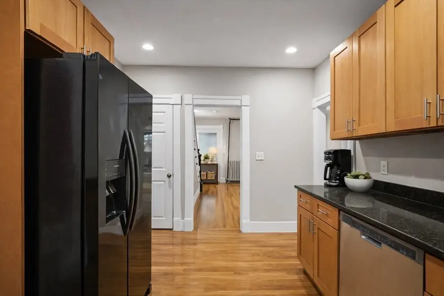 7 Chadwick St, Worcester, MA 01605 - #2