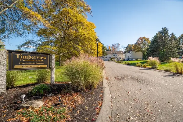 38 Kimball Ave #7, Ipswich, MA 01938