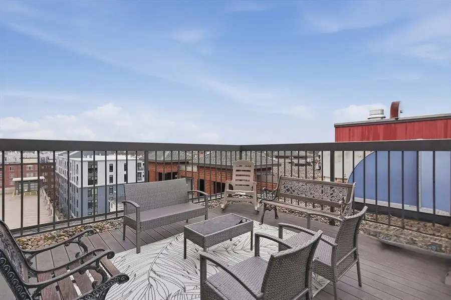 60 Rantoul St #708N, Beverly, MA 01915 - #3