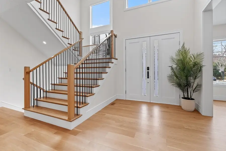 5 Colonial Rd, Needham, MA 02492 - #3