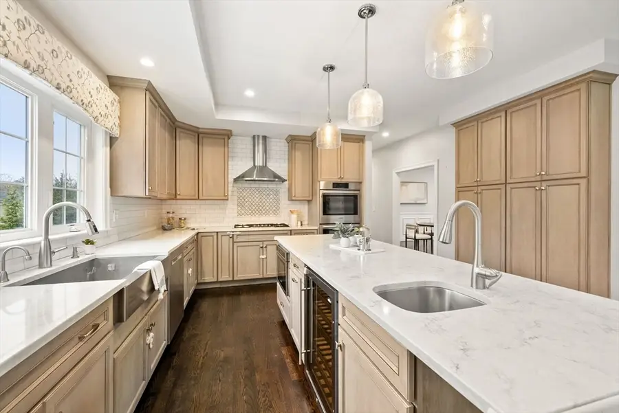 45 Saddleback Ln, Canton, MA 02021 - #3