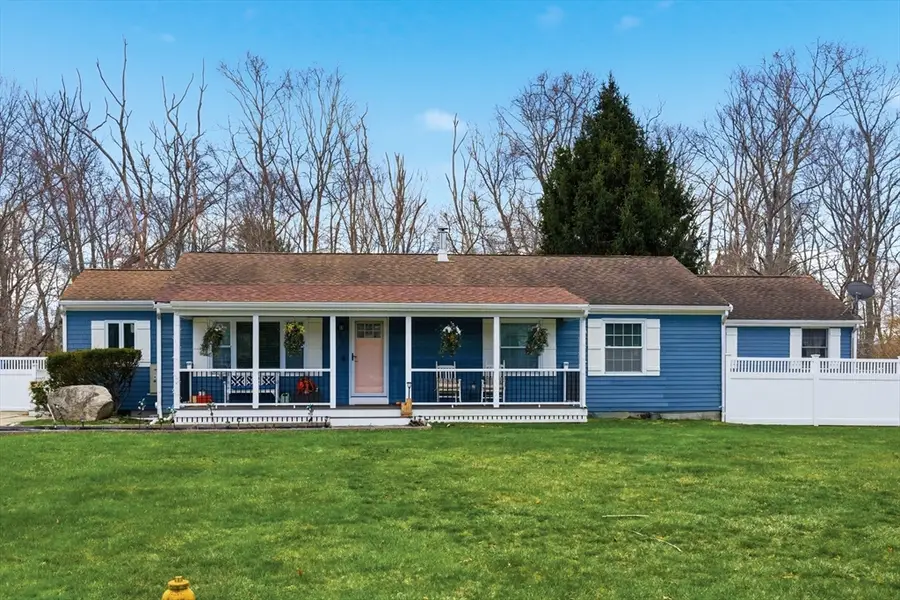 72 Kevin Dr, Tiverton, RI 02878 - #3