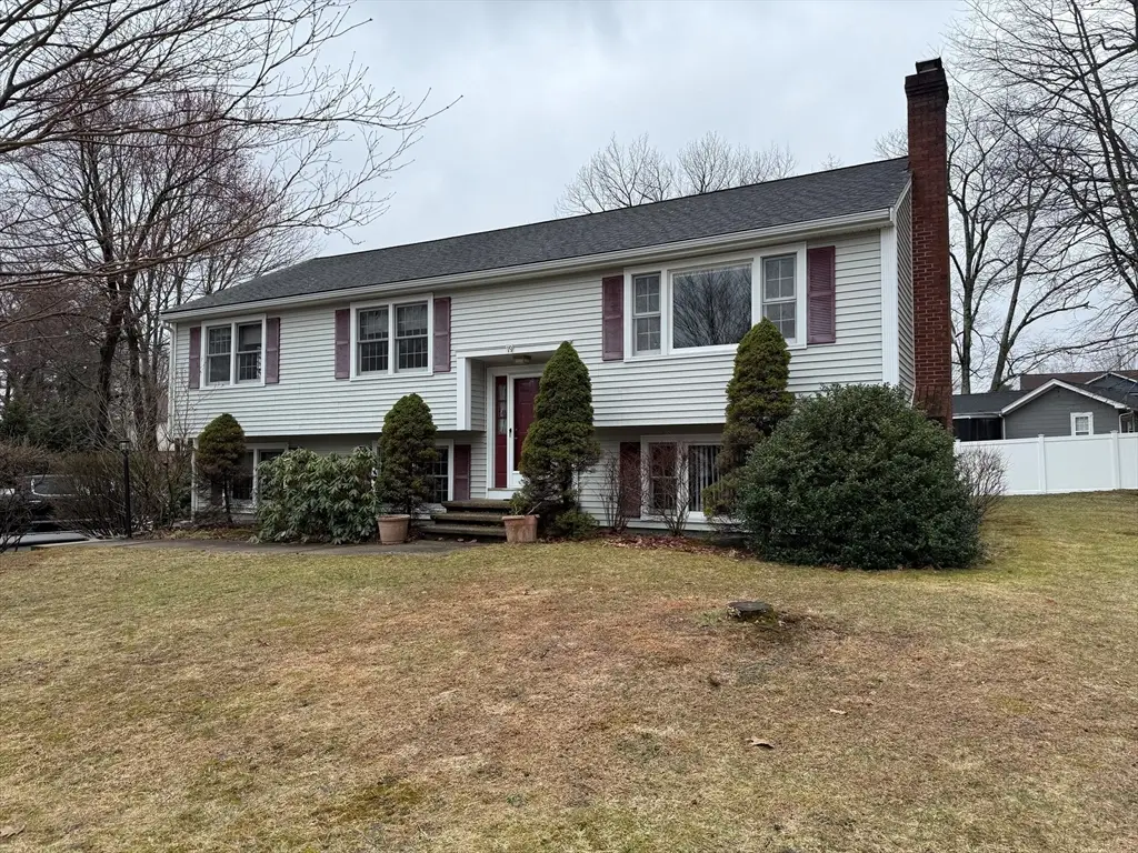 19 Forest Park Ave, Tyngsborough, MA 01879 - #1