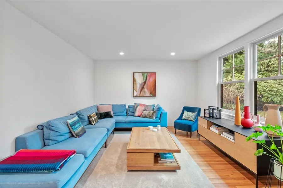 28 Tyler Rd, Belmont, MA 02478 - #3