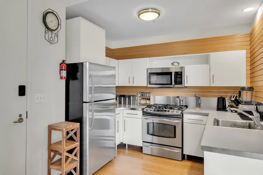 251 Heath St #421, Boston, MA 02130 - #3