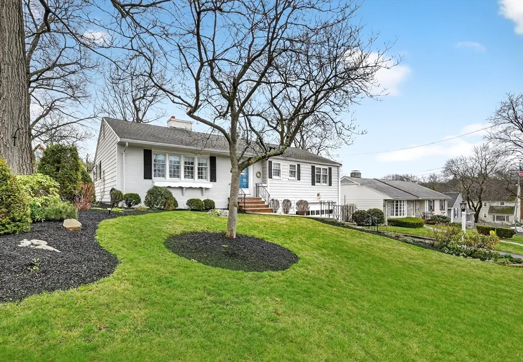 25 Magnolia Road, Melrose, MA 02176 - #1