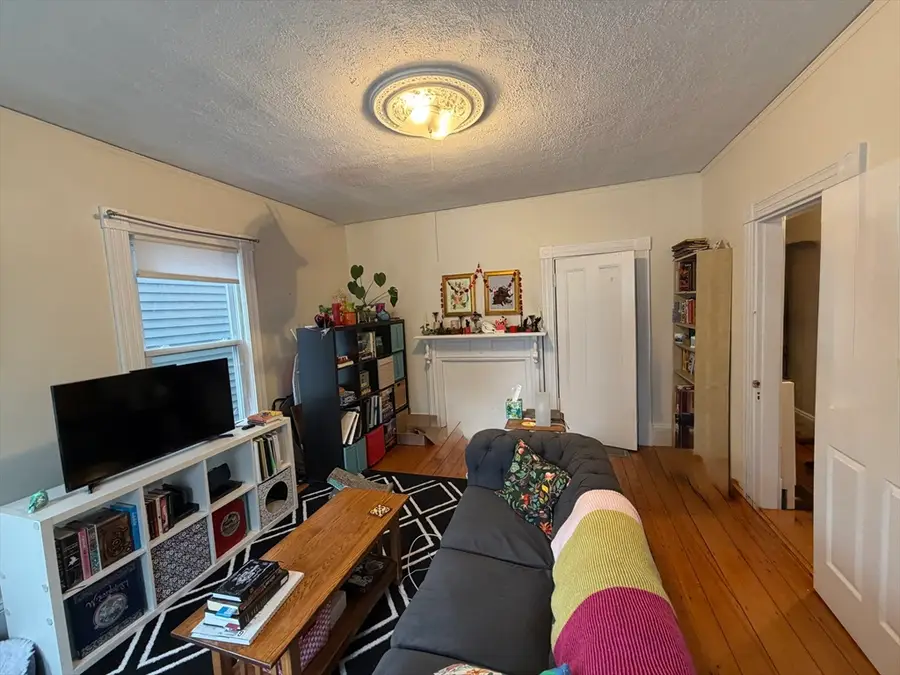 24 Linden Avenue, Somerville, MA 02143 - #3