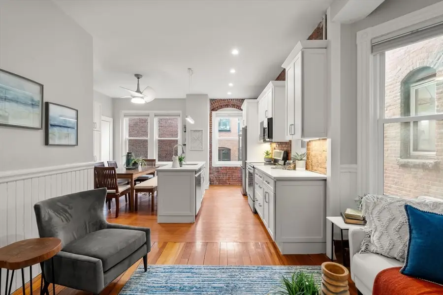 39 Kent St #4, Brookline, MA 02445 - #2