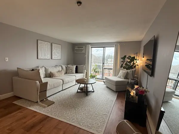 145 Pleasant St #A403, Marlborough, MA 01752