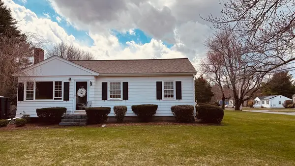 29 Forest Street, Franklin, MA 02038