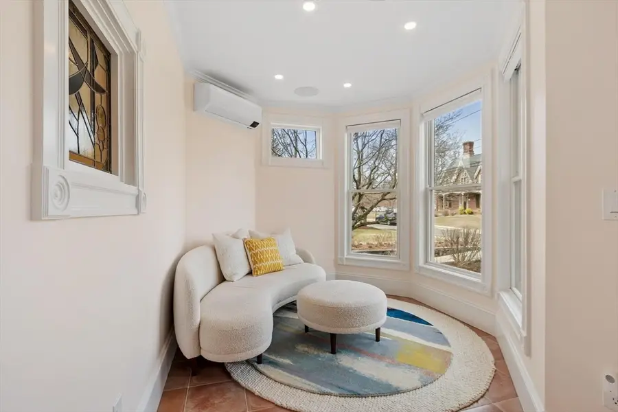 36 Lake Avenue, Melrose, MA 02176 - #3