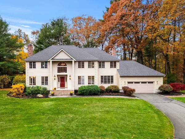 10 Heritage Ln, Andover, MA 01810