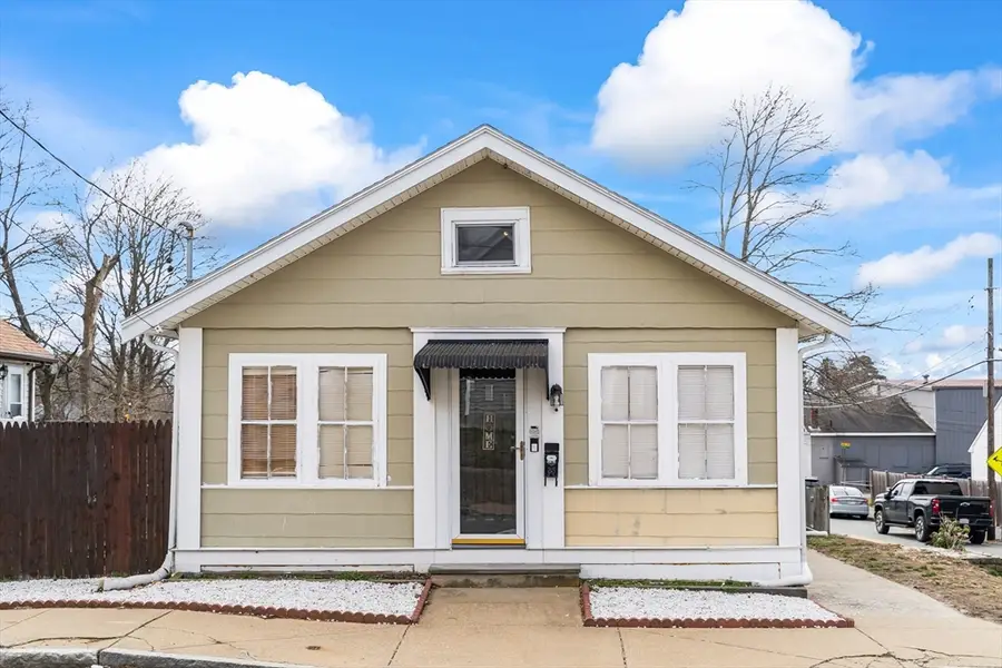 35 Sylvester St, Brockton, MA 02302 - #2