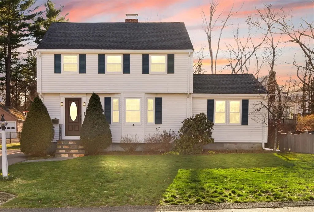 11 Hoover Rd, Walpole, MA 02081 - #1