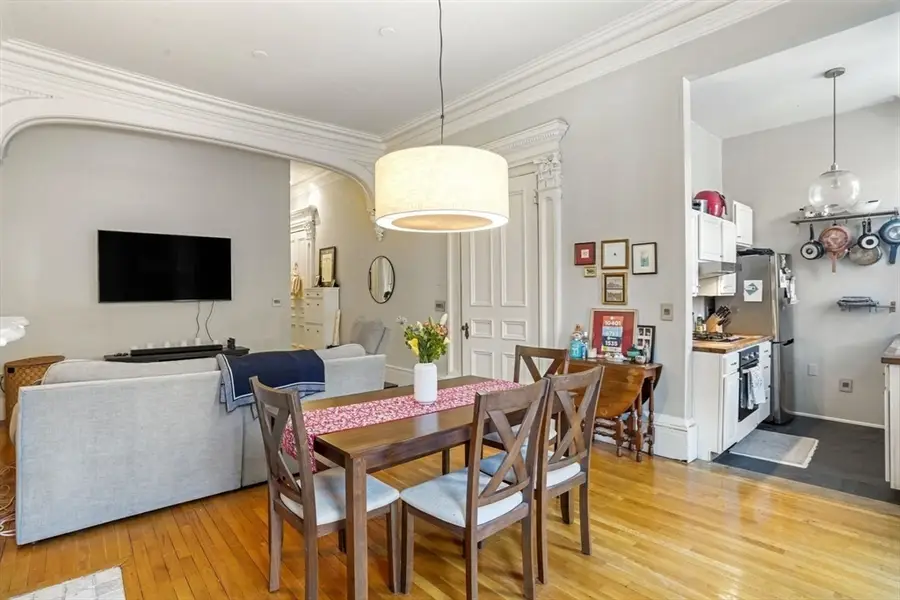 660 Massachusetts Ave #2, Boston, MA 02118 - #3