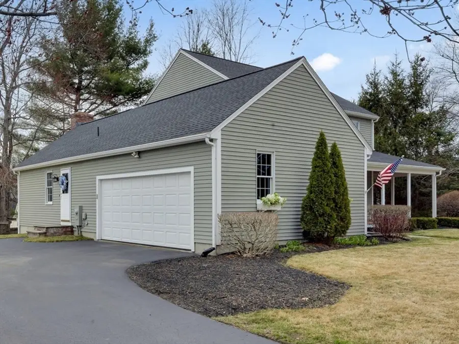 51 Old Cart Rd, Auburn, MA 01501 - #3