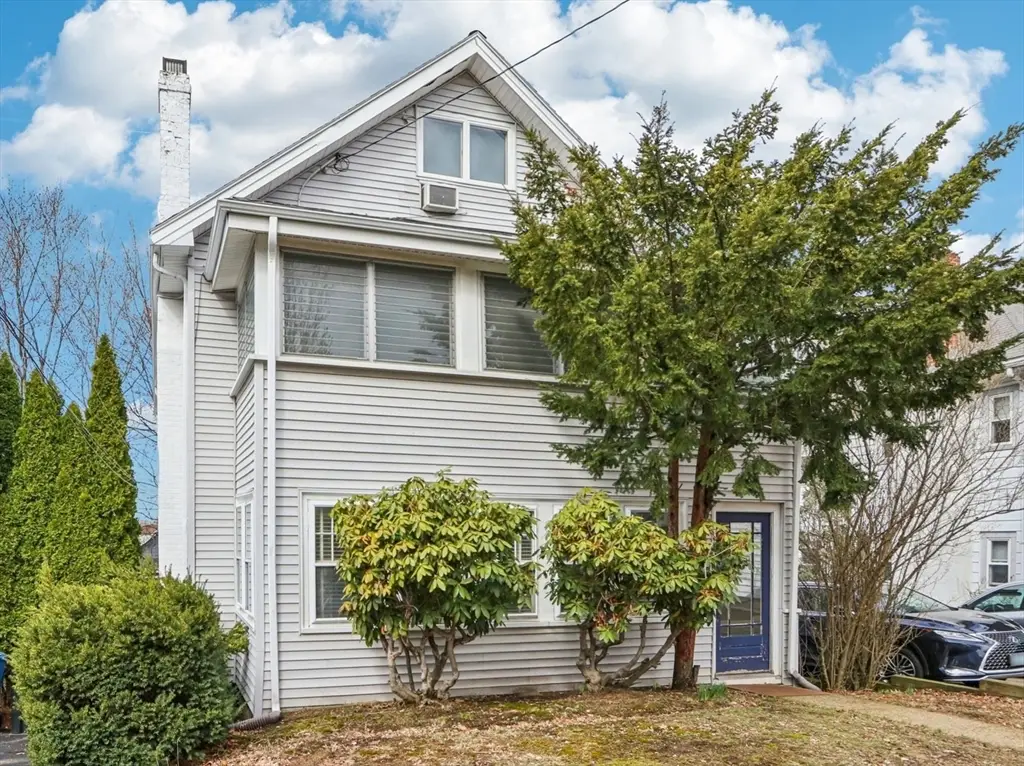 48 Gilbert Rd #1, Belmont, MA 02478 - #1