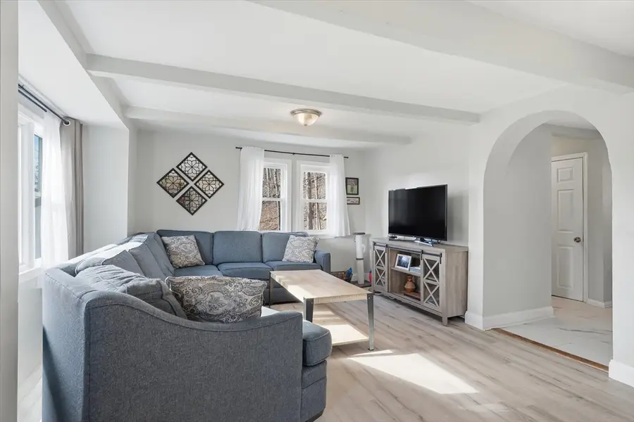 75 C St, Athol, MA 01331 - #3