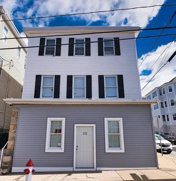 232 Alden St, Fall River, MA 02723 - #1