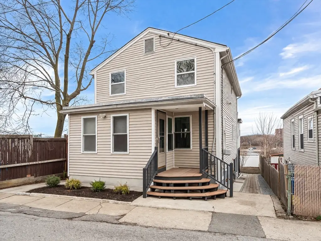 61 E Albion St, Somerville, MA 02145 - #1