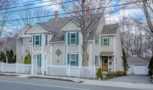 438 Merrimac St., Newburyport, MA 01950