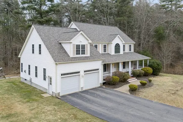265 Finch Rd, Raynham, MA 02767