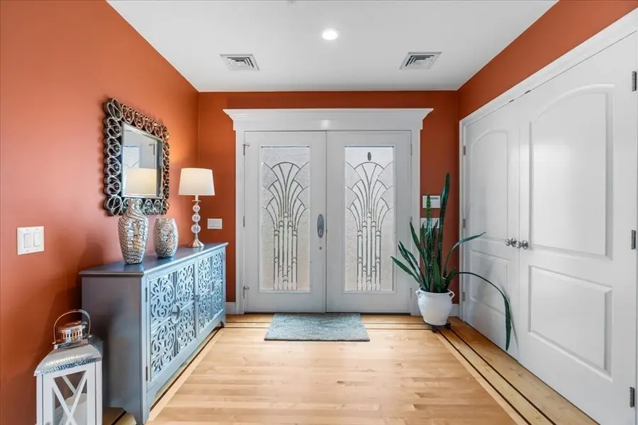 267 Chestnut St, Seekonk, MA 02771 - #3