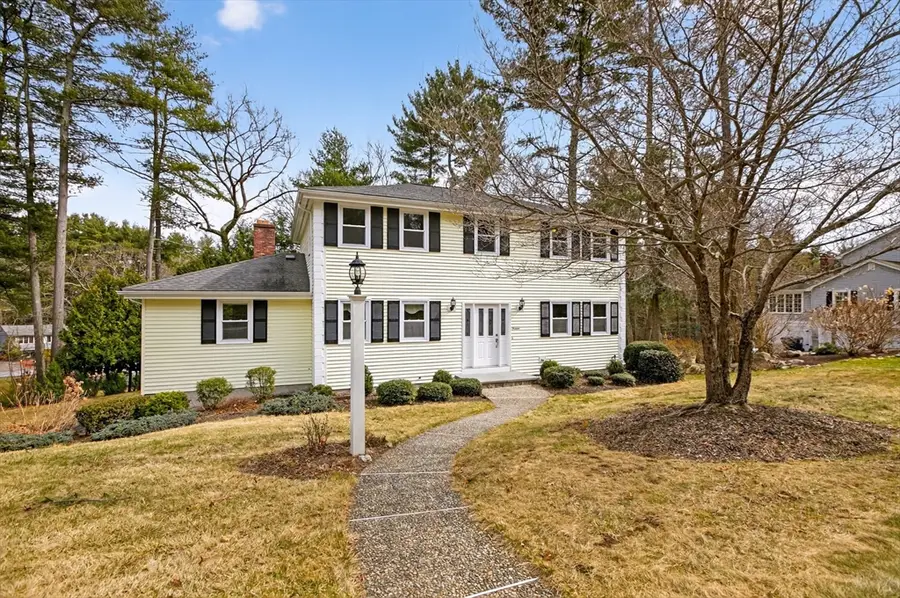 16 Eastmount Road, Medfield, MA 02052 - #3