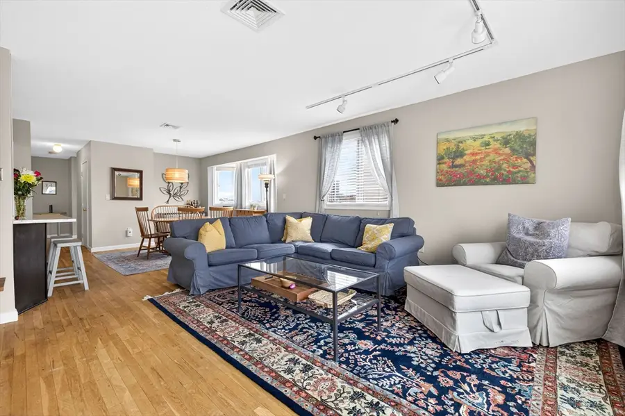 624 Boston Ave #9F, Medford, MA 02155 - #3