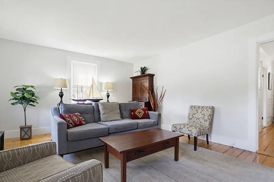 23 Waterville Street, North Grafton, MA 01536 - #3