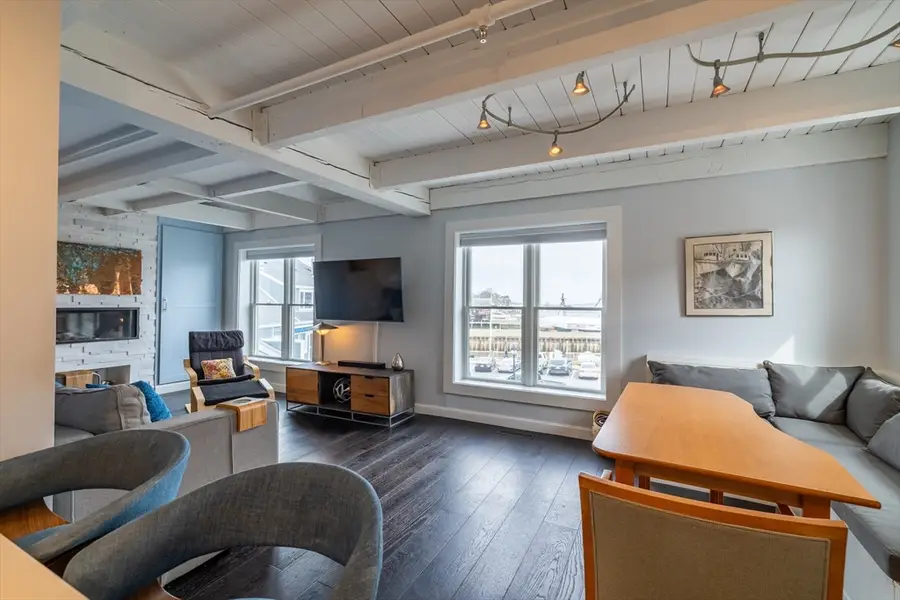 65 Wharf St #B8, Salem, MA 01970 - #2