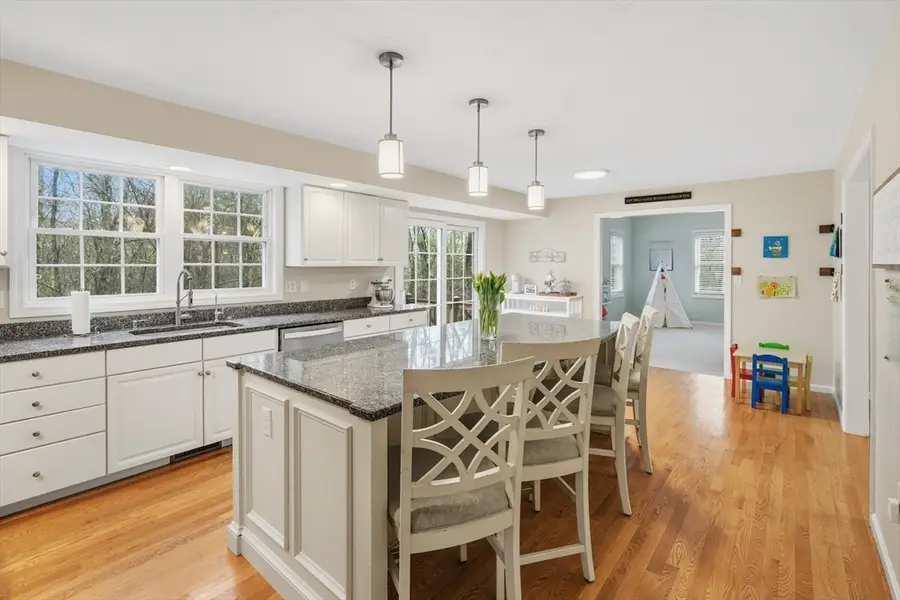 380 Richardson Road, Dracut, MA 01826 - #3