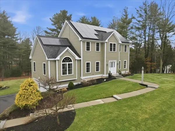 63 Indian Ln, Canton, MA 02021