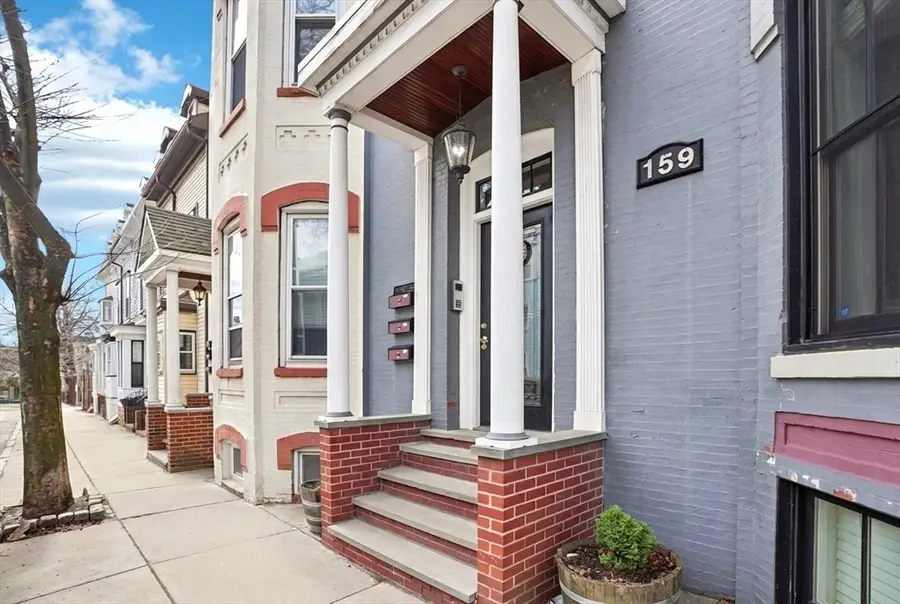 159 W 3rd St #2, Boston, MA 02127 - #2