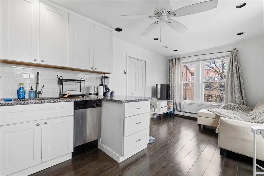 46 Lewis Street #10, Boston, MA 02113 - #3