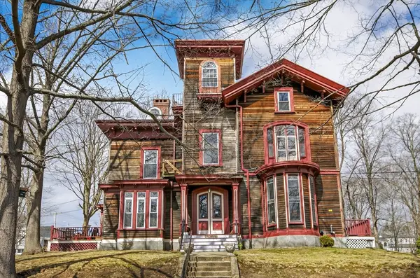 4 Mount Vernon St #4, Haverhill, MA 01830