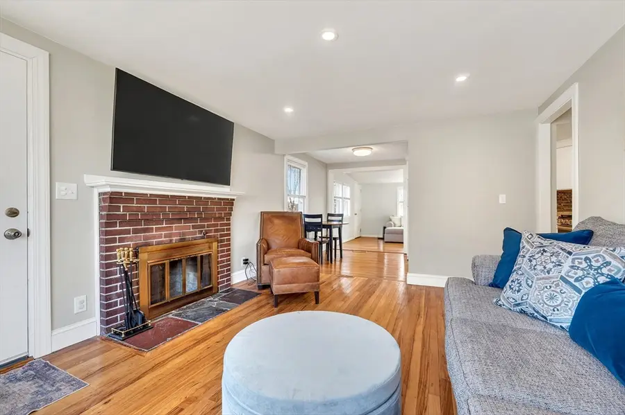 9 Valley Road, Norwood, MA 02062 - #2