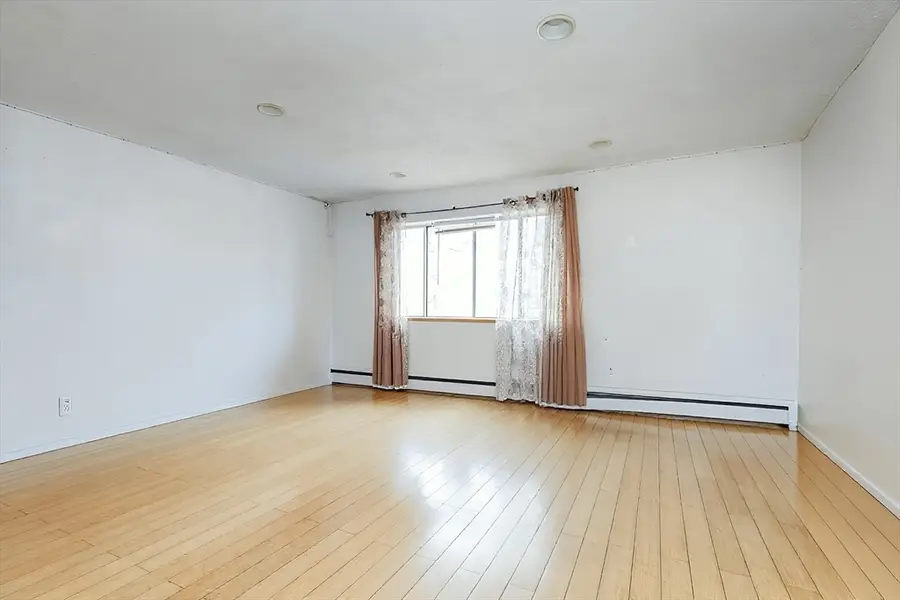 124 Addison St #11, Chelsea, MA 02150 - #2