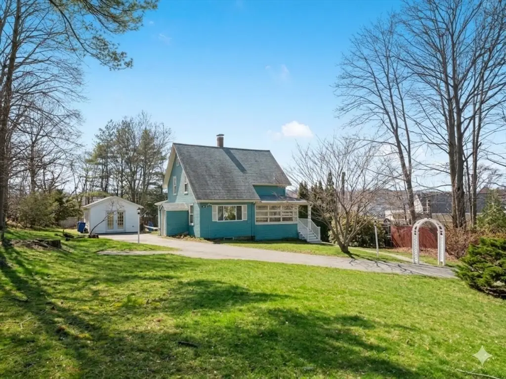 17 Preston St, Wakefield, MA 01880 - #1