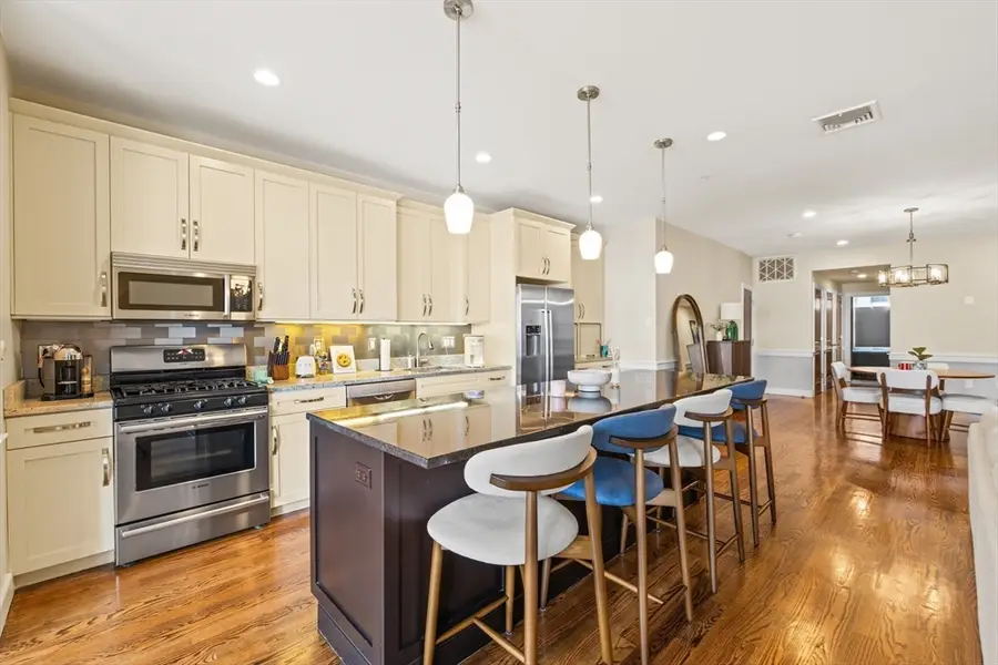 774 E 3rd St #1, Boston, MA 02127 - #2