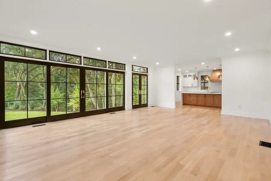 365 Worcester St, Wellesley, MA 02481 - #3