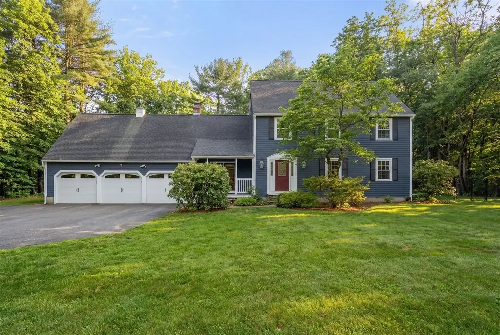 28 Sunnyrock Dr, Walpole, MA 02081 - #1