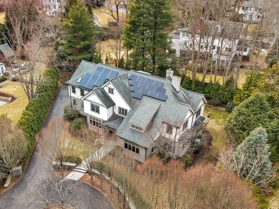 23 Inverness Rd, Wellesley, MA 02481 - #2