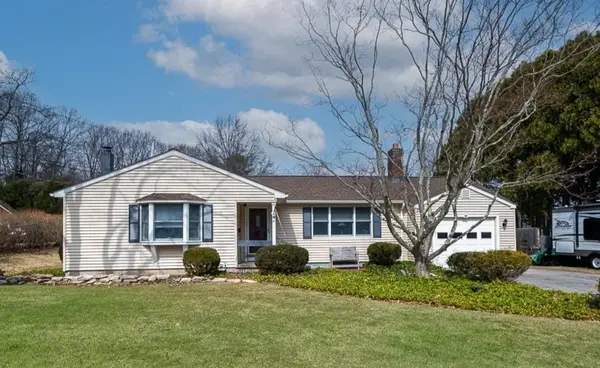 20 Rocky Hill Rd, Oxford, MA 01540