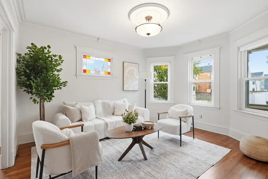 5 Glendale Ave #5, Somerville, MA 02144 - #3