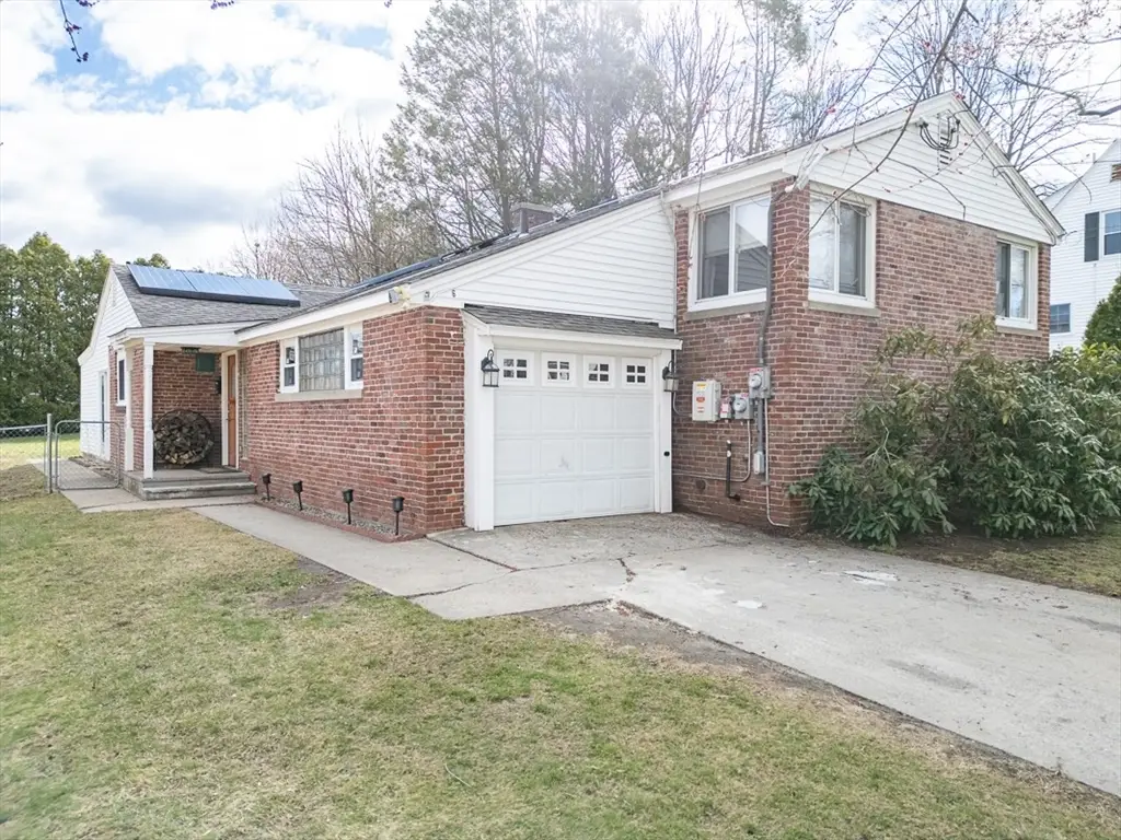 6 Danforth St, Lawrence, MA 01843 - #1