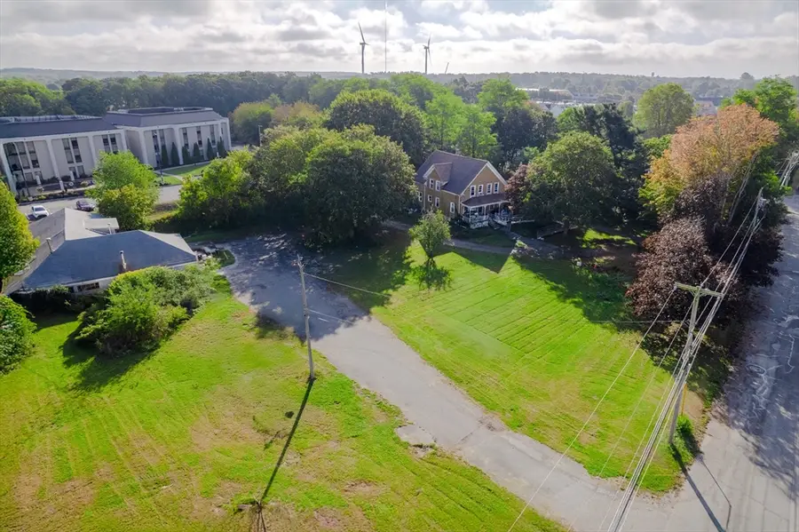 15 Shirley St, Fairhaven, MA 02719 - #2